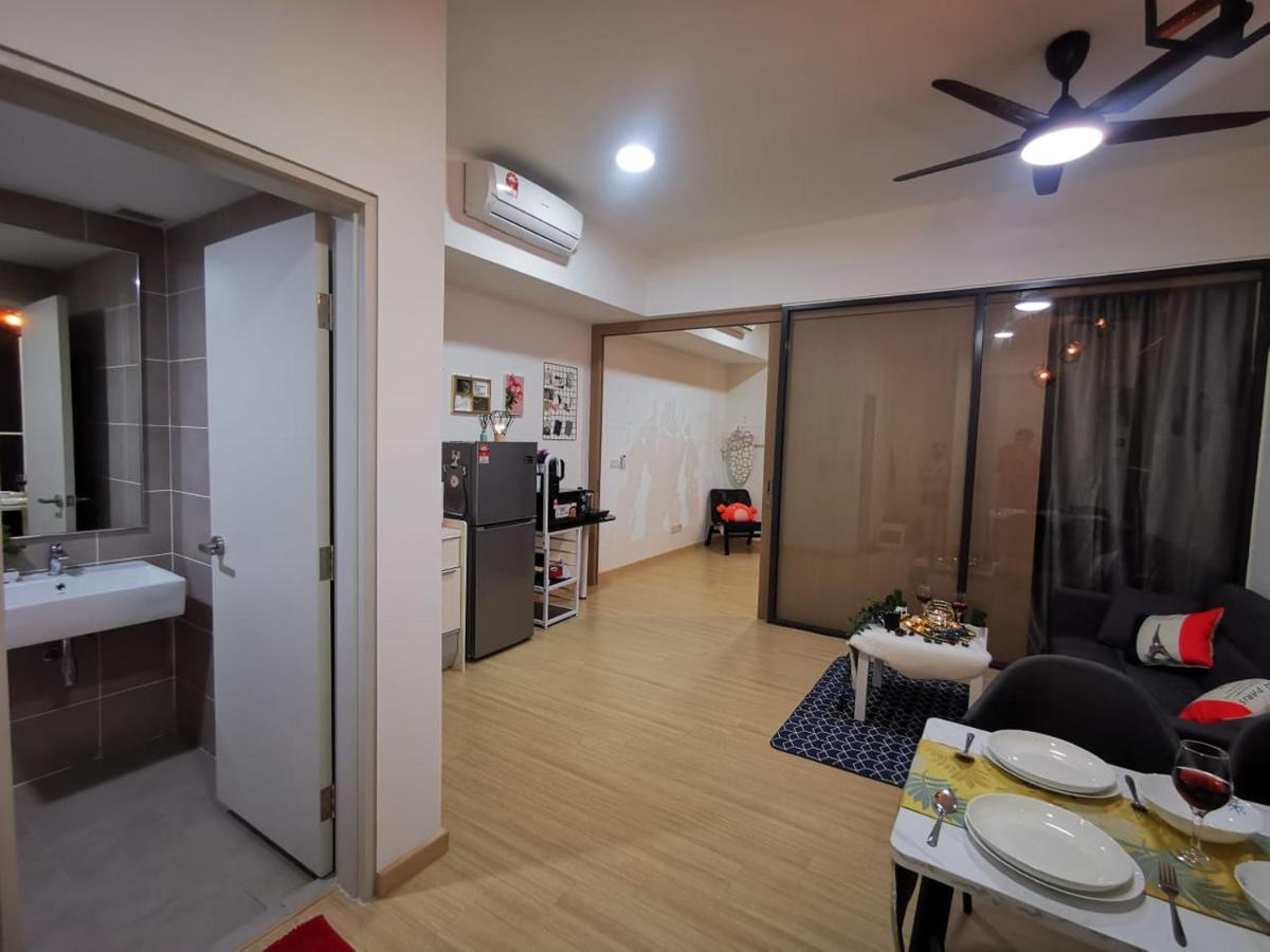 Apartment New Dsara Cinema Netflix Next Kota Damansara